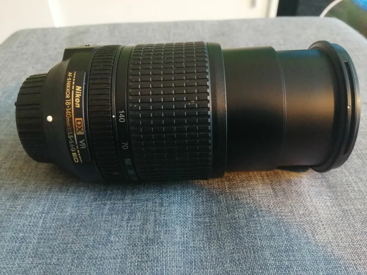 nikon - Image 2