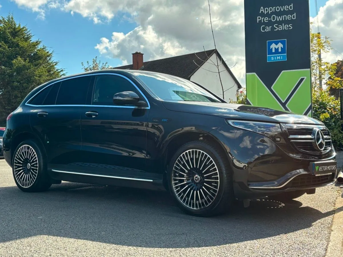 Mercedes-Benz EQC 400 Amg Line Premium 4M - Image 1