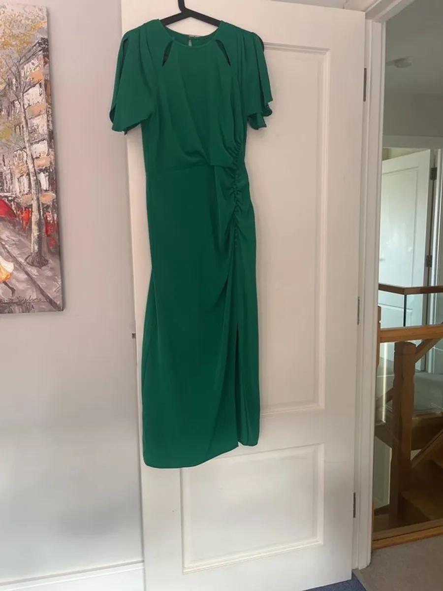 Green midi dress by Lipsy - Image 2