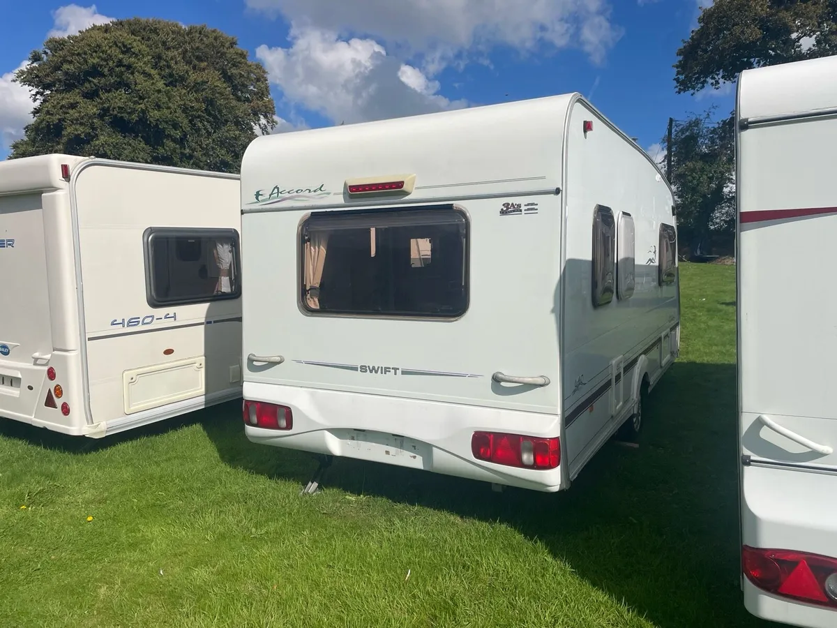 5 birth caravan - Image 3