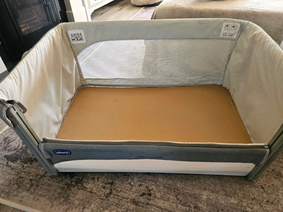 Chicco Next 2 Me Magic - Image 4