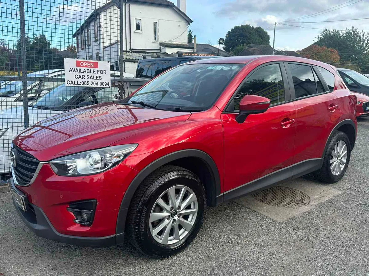 162 Mazda CX-5 LOW MILEAGE! Executive - Image 2
