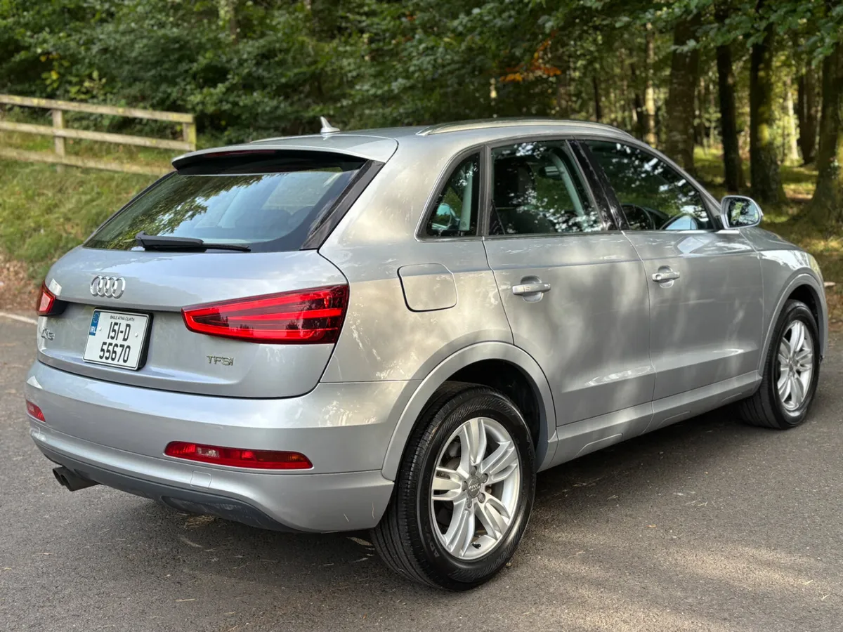 STUNNING 2015 Audi Q3 LIKE NEW, 1.4 auto - Image 4