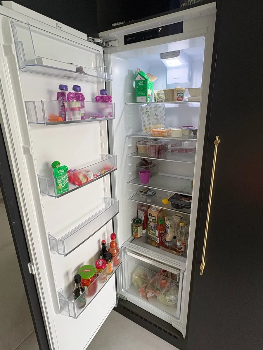 Electrolux Integrated 100% fridge 18months old