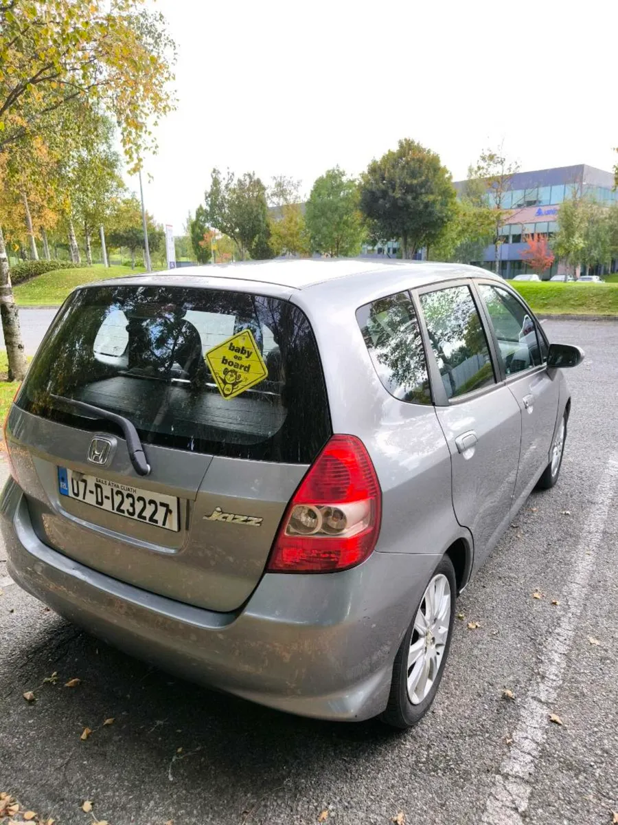 Honda jazz 1.3 Automatic low miles - Image 4