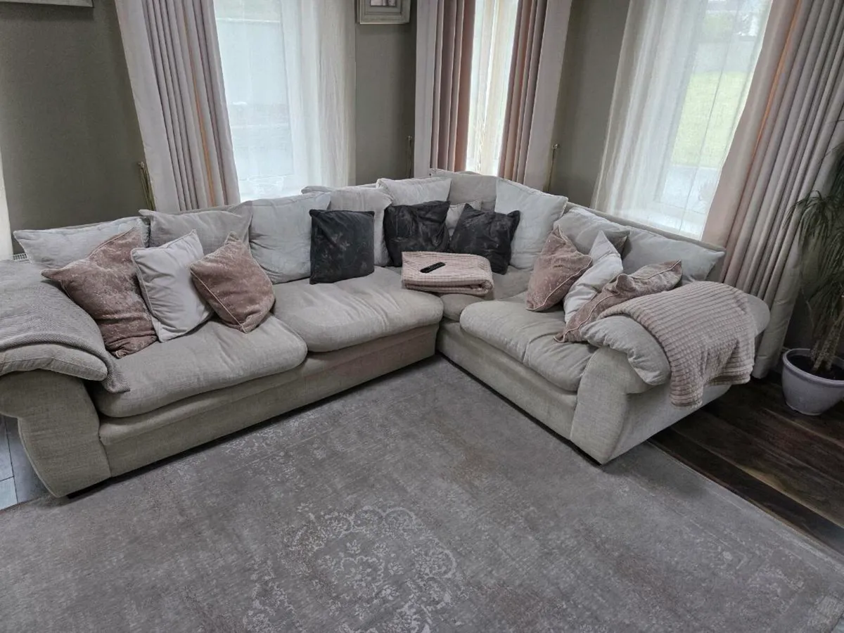 Corner sofa - Image 2