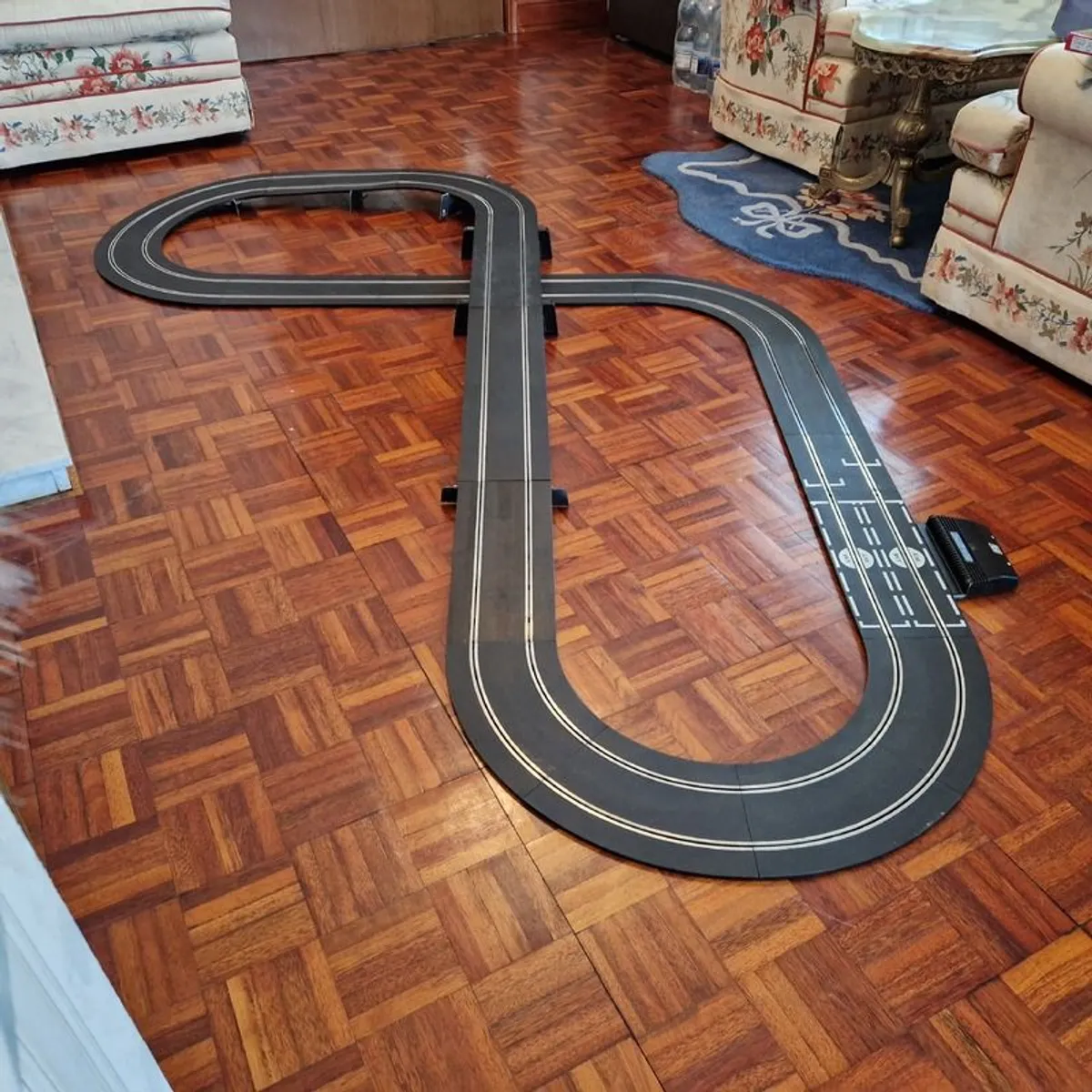 Scalextric ARC ONE American Muscle Set with extra track ( GT classic ) - Image 2
