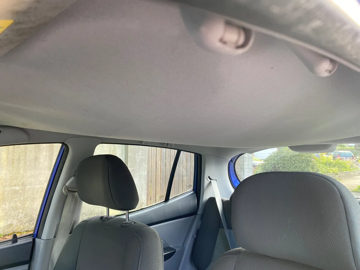 Kia Picanto Auto - 46,000 kms - Image 2