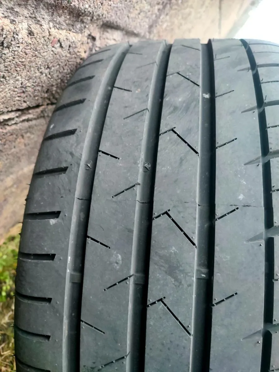 20' BMW wheels and tyres 5x120 - Image 2