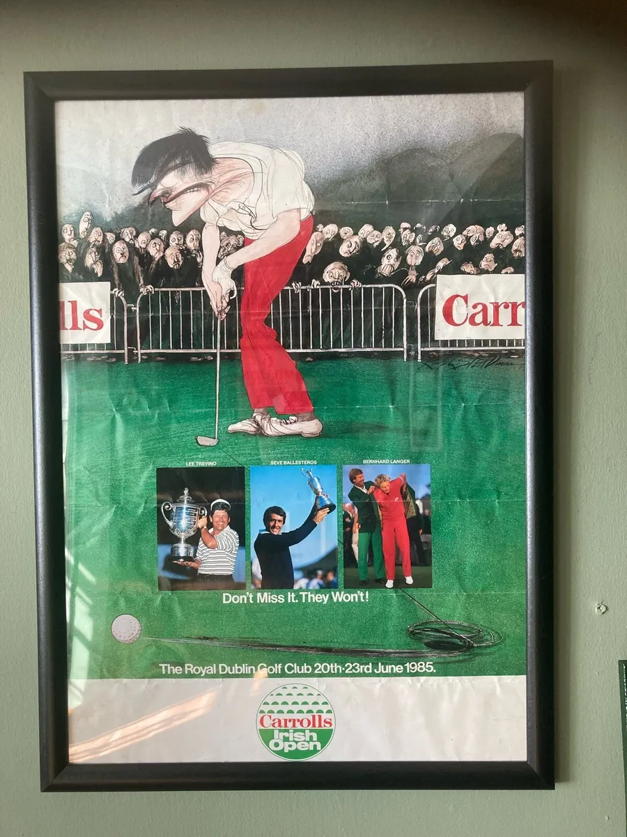 Pub memorabilia - Image 2