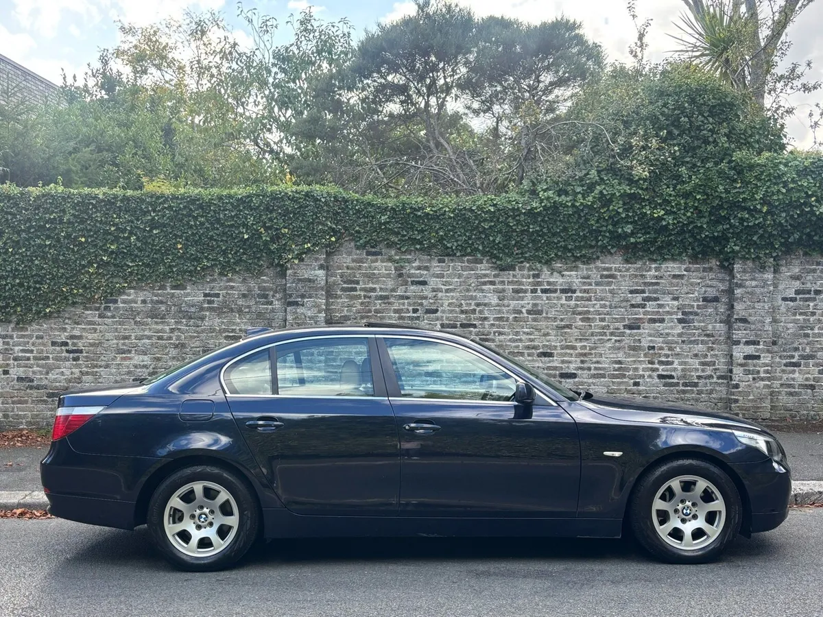 BMW 520i AUTO ONLY 63000 MILES NEW NCT - Image 2