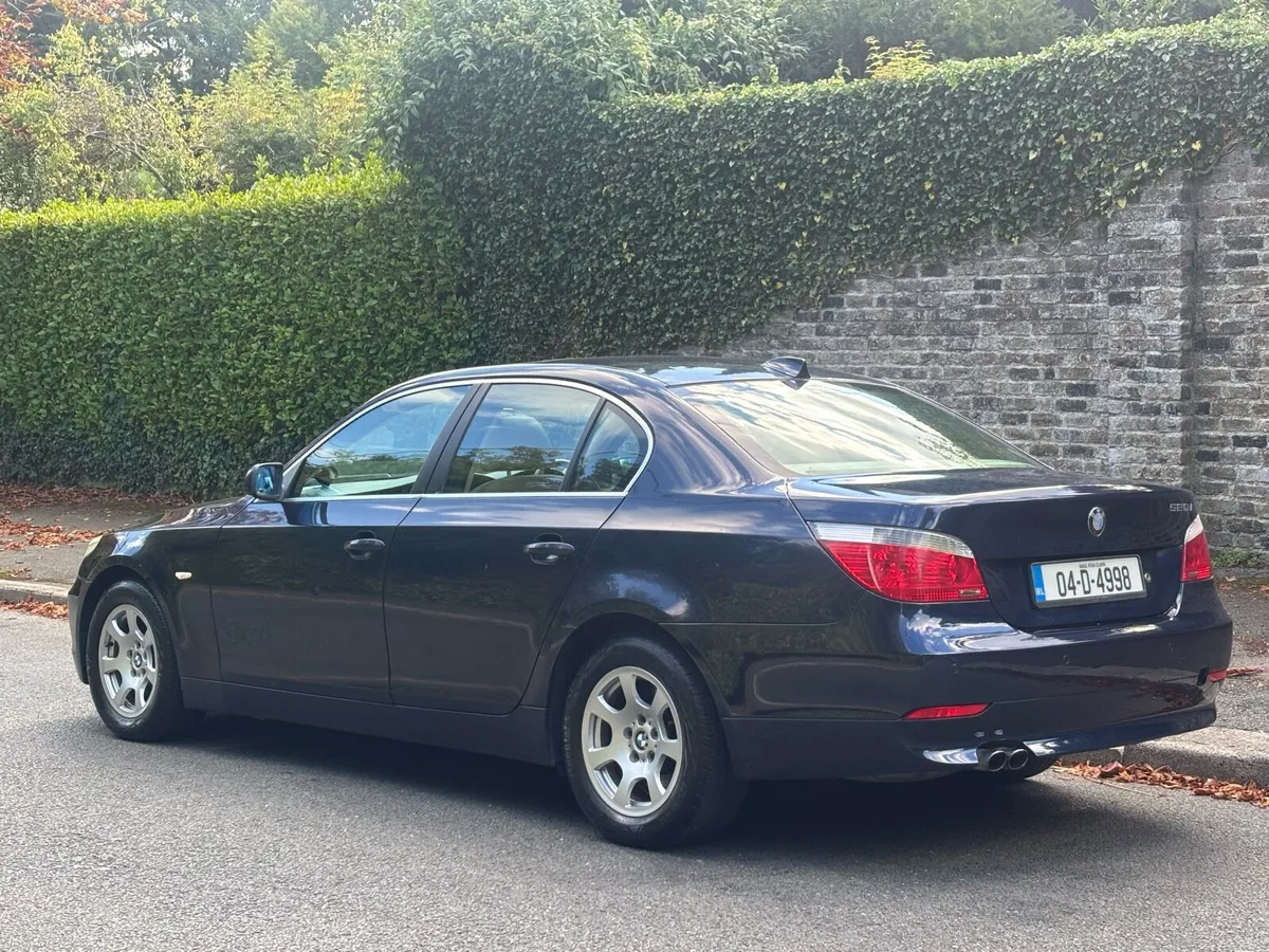 BMW 520i AUTO ONLY 63000 MILES NEW NCT - Image 4