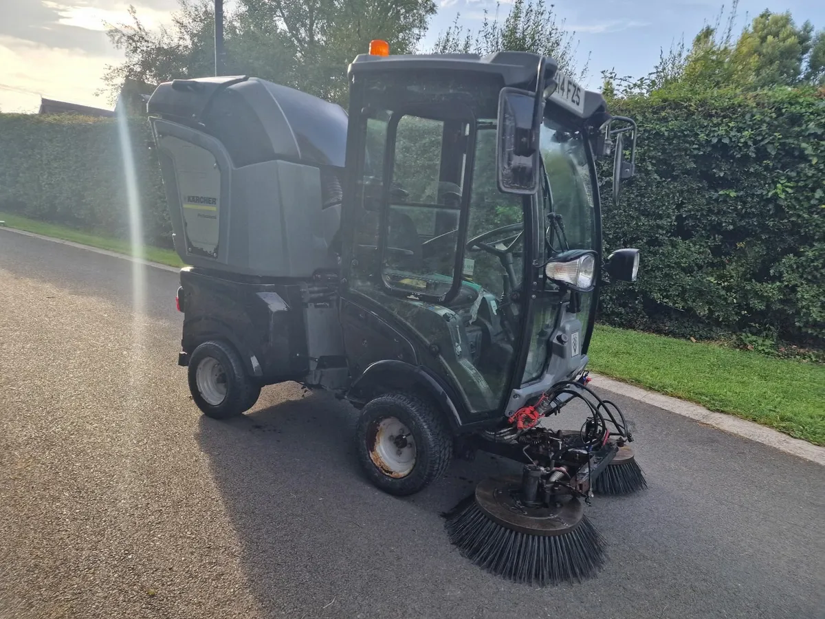 Karcher diesel roadsweeper road sweeper - Image 4