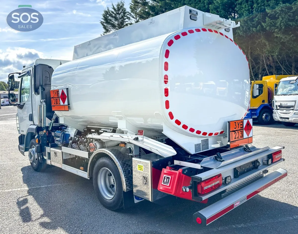 2025 DAF XB 230 Rigid Tanker - Image 4