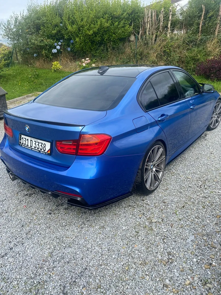 BMW 318D msport - Image 4