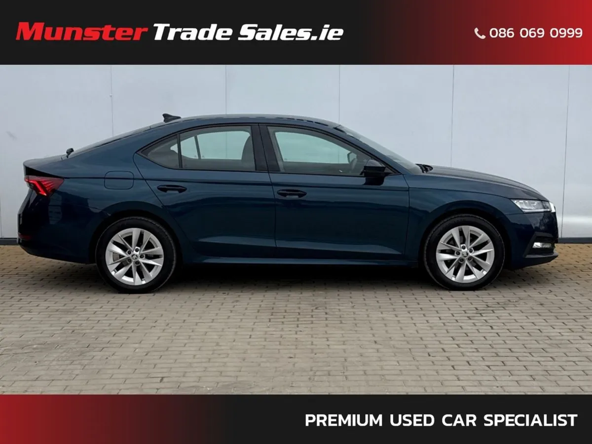 Skoda Octavia Ambition 2.0tdi 115HP DSG - Image 2