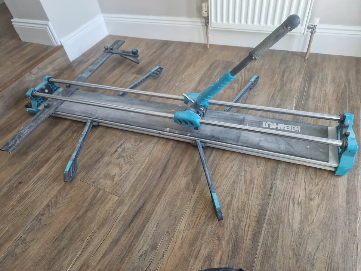 Tile cutter - Image 2