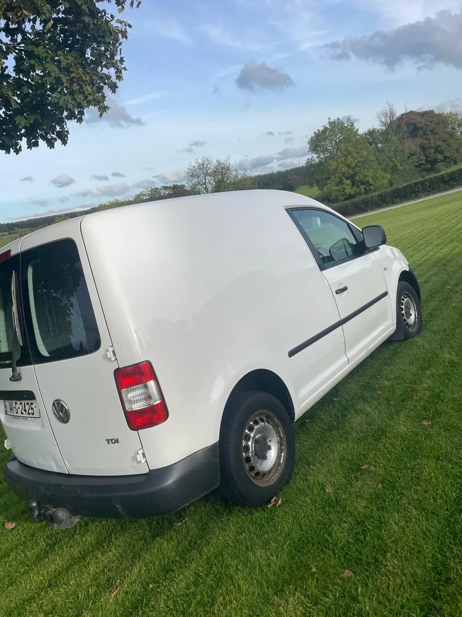 Caddy van - Image 4