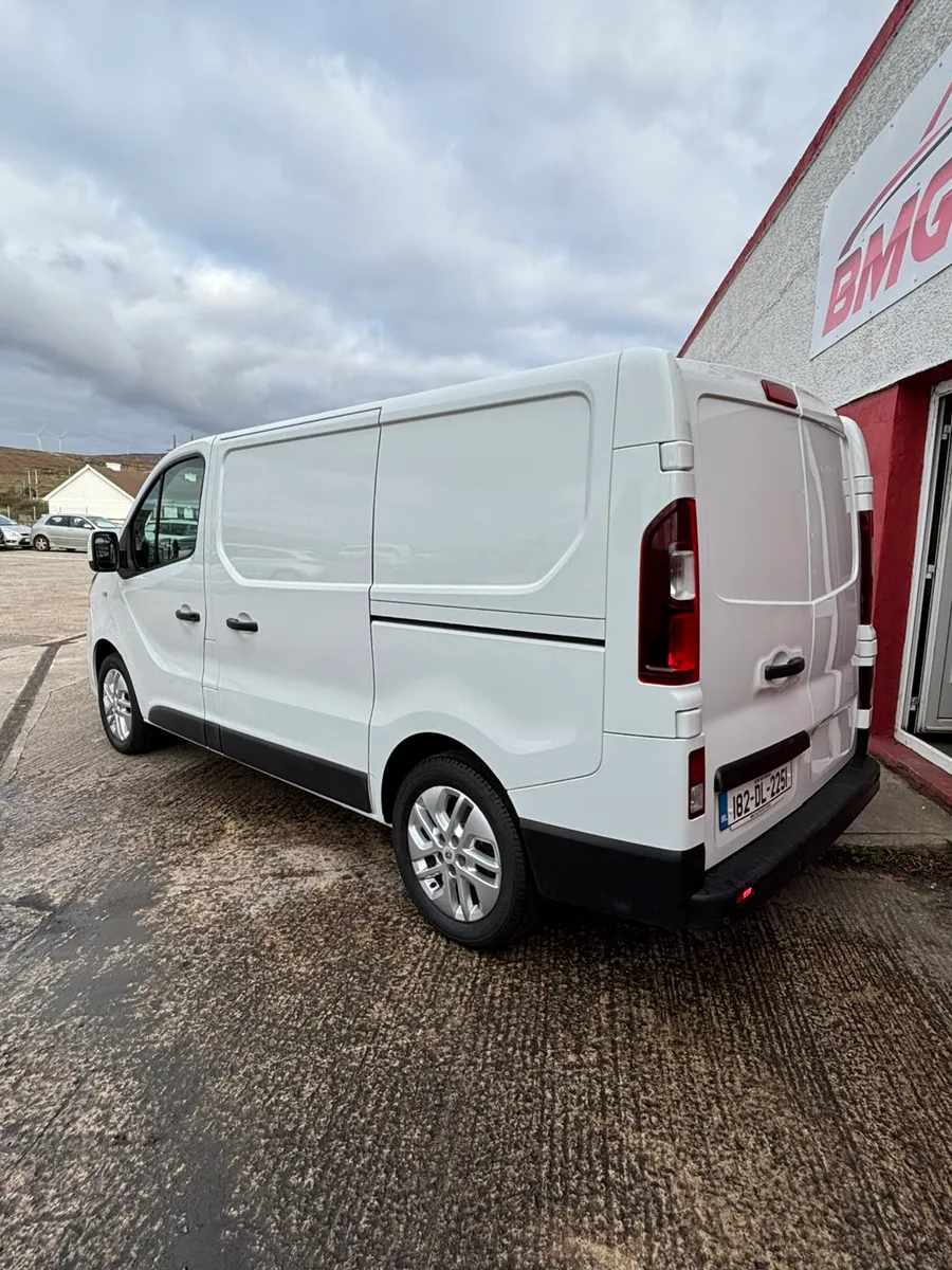 2018 RENAULT TRAFFIC SPORT NEW CVRT WARRANTY - Image 2
