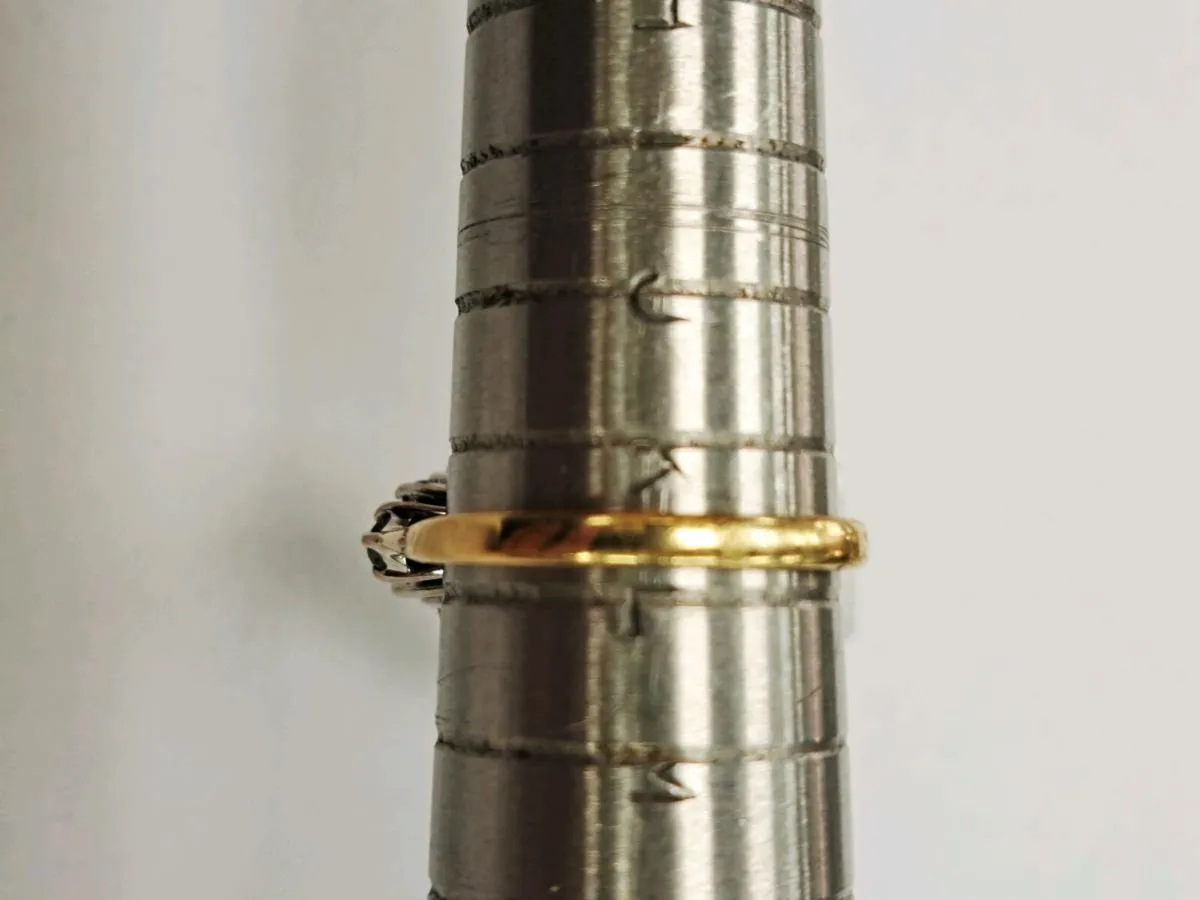 18K Gold Diamond Ring 18CT - Image 4