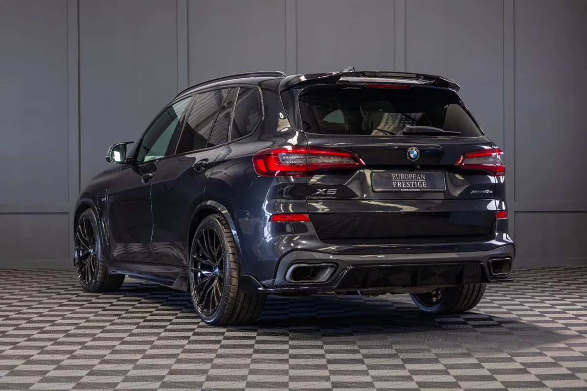 2021 BMW X5 X-Drive 45e M-Sport - Image 4