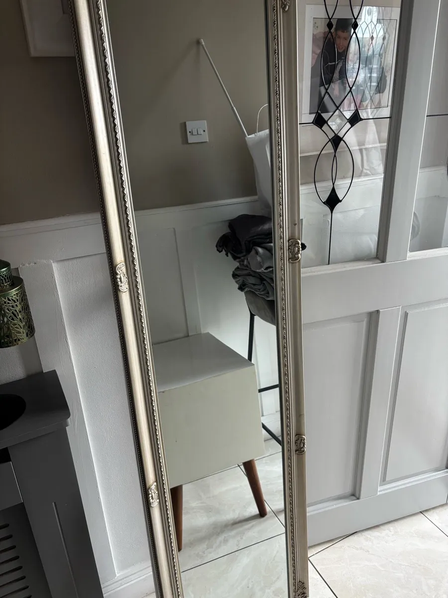 Bedroom mirror - Image 4