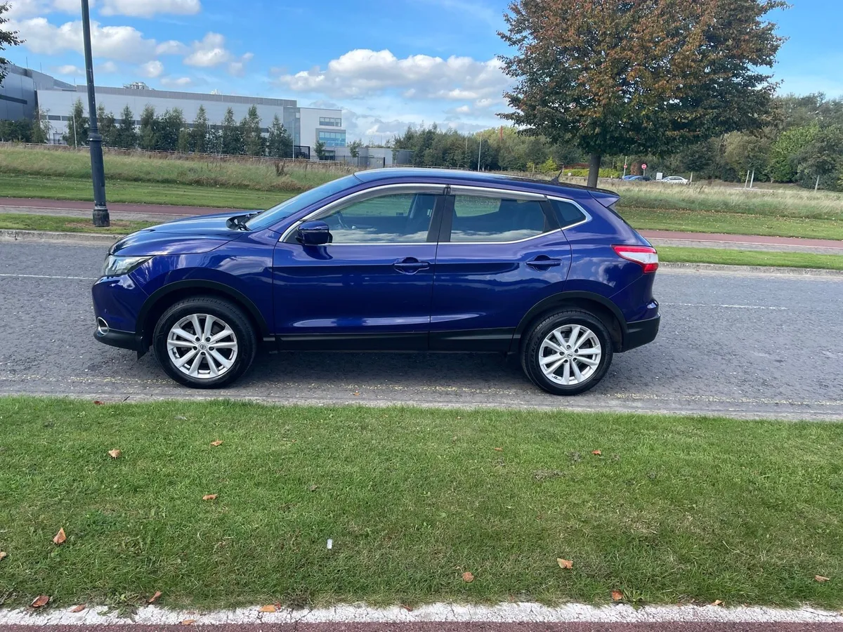 NISSAN QASHQAI 1.2 PETROL NCT 6/26 LOW MILEAGE - Image 2