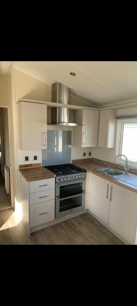 Static caravan mobile home - Image 2