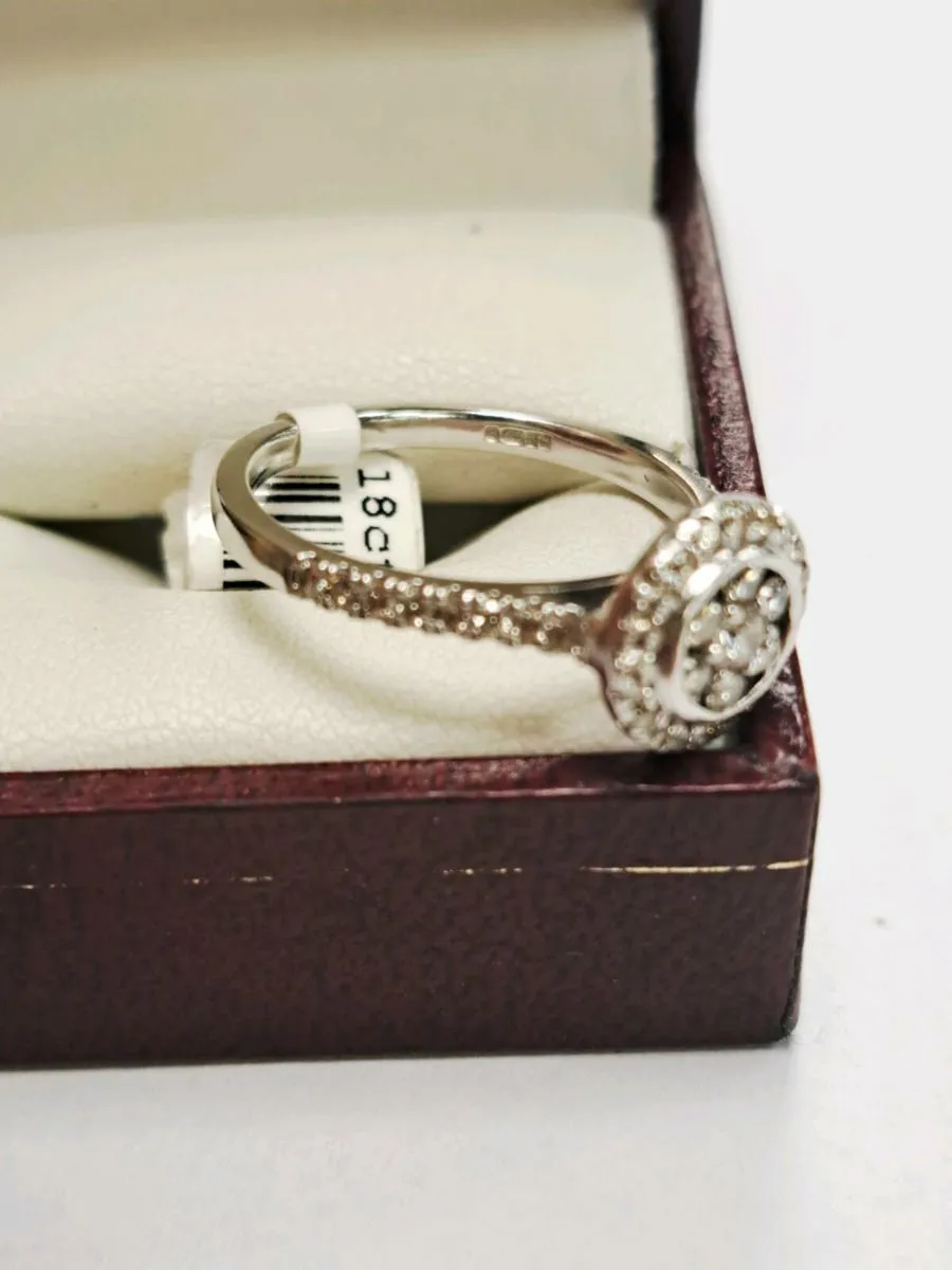 18K White Gold Diamond Ring 18CT - Image 3