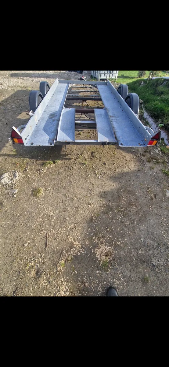 Car transporter - Image 2