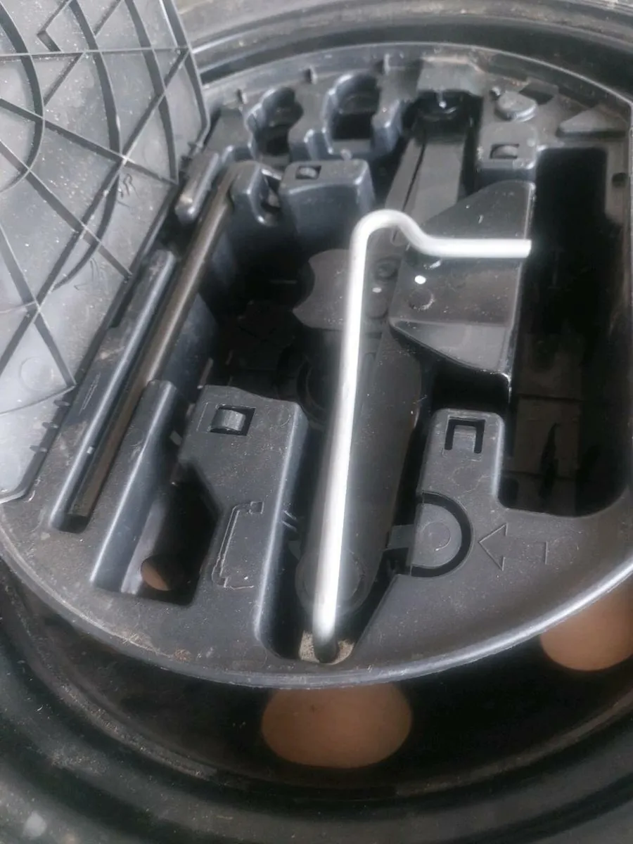 Spare wheel kit - Image 2