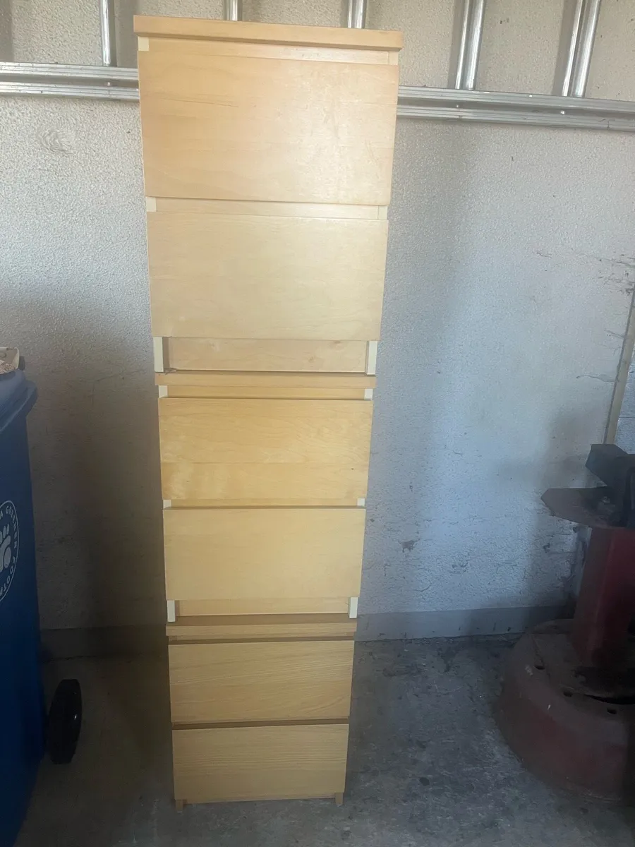 3 Bedside lockers and pictures - Image 1