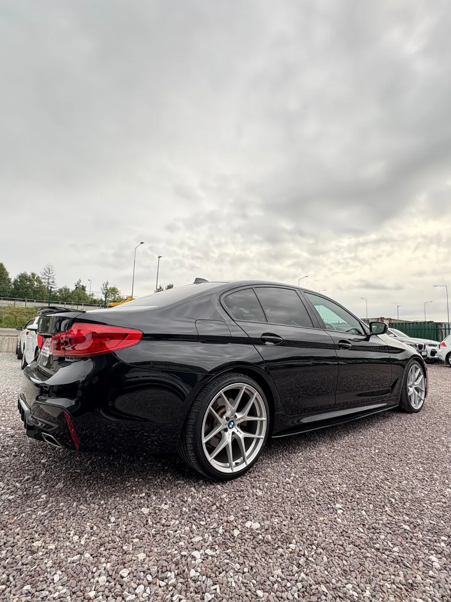 BMW 523D / 520D X-Drive  2020 - Image 4