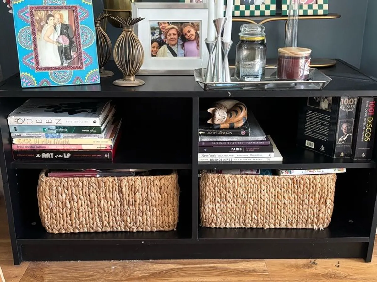 tv bench - Image 1