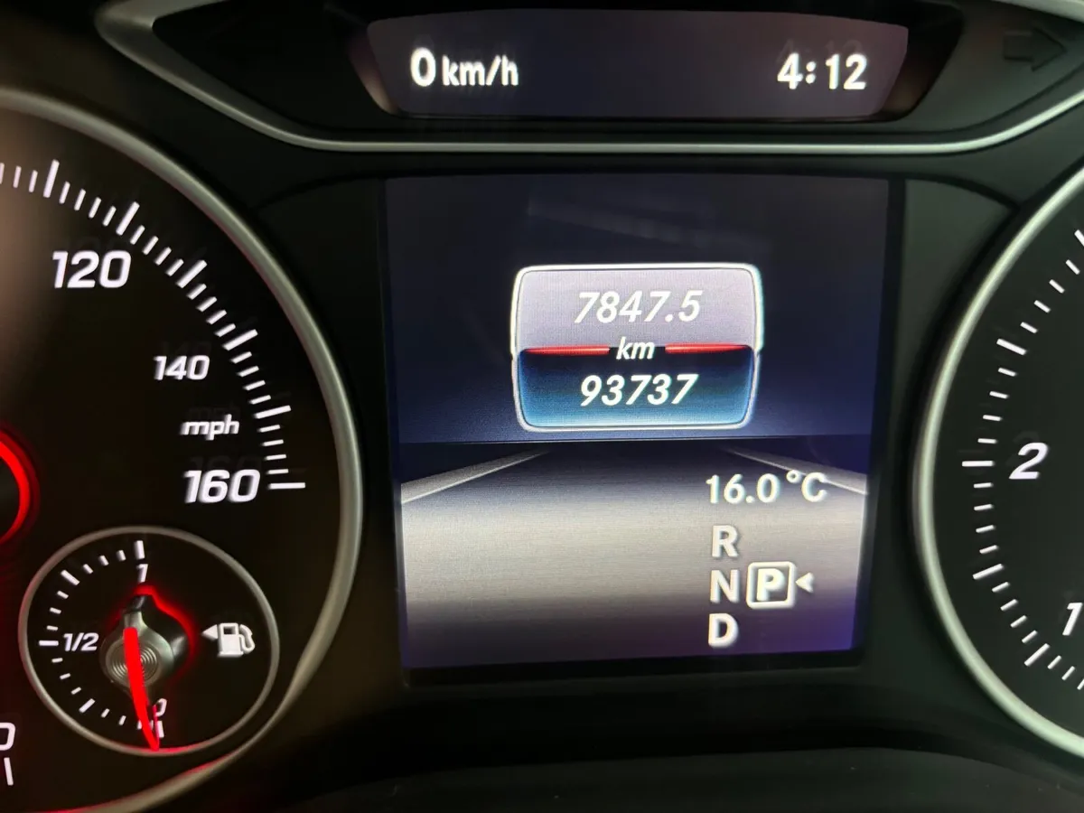 Mercedes-Benz B-Class 2015 - Image 3