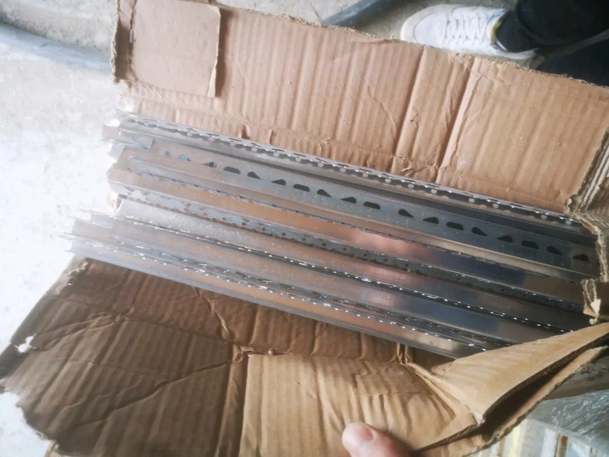 Plastering Beads & slabs - Image 1