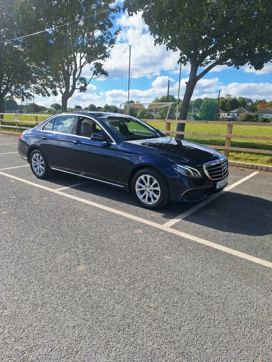 2016 MERCEDES BENZ E220d - Image 1