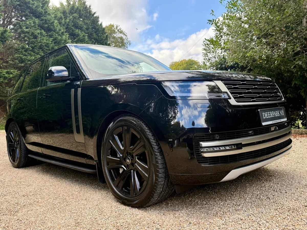 Land Rover Range Rover HSE P460 - Image 1