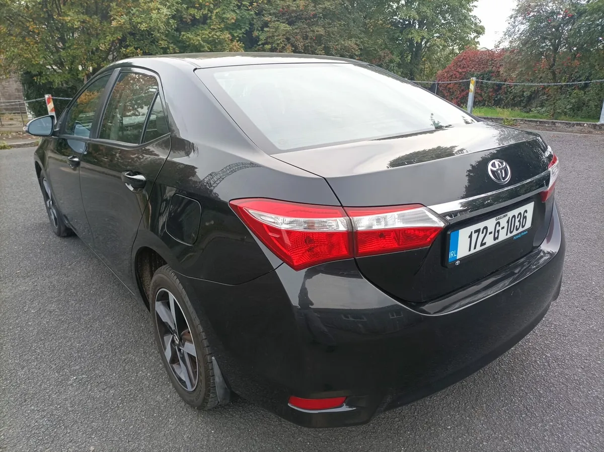 Car - Image 4