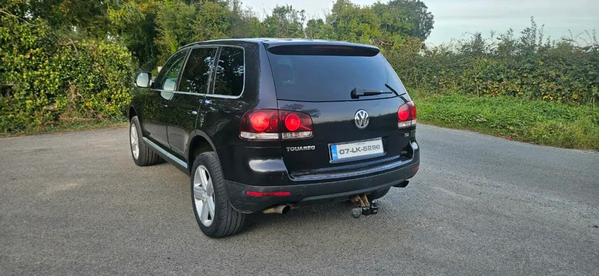 Volkswagen Touareg - Image 4