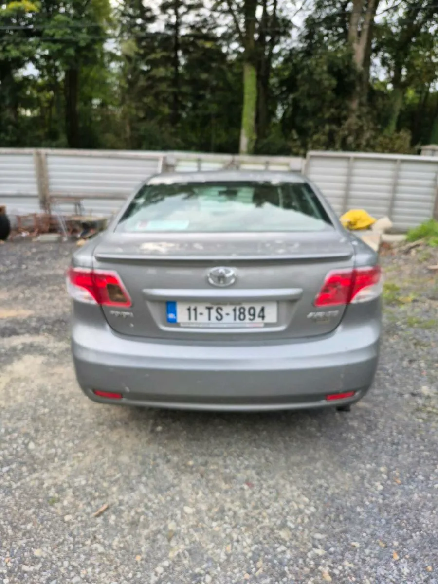 Toyota Avensis - Image 2