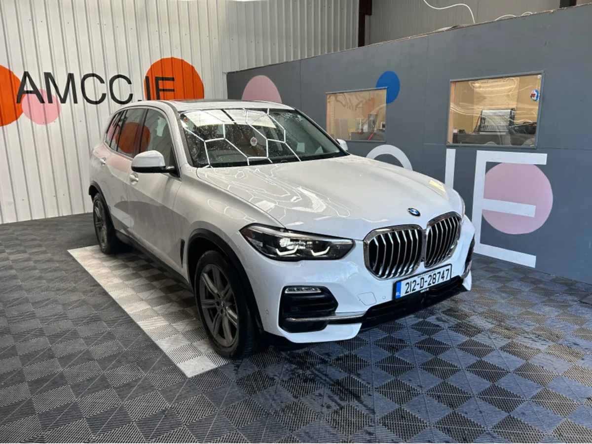 BMW X5 2021 BMW X5 45e Plug-In Hybrid  / 48K KMS / - Image 2