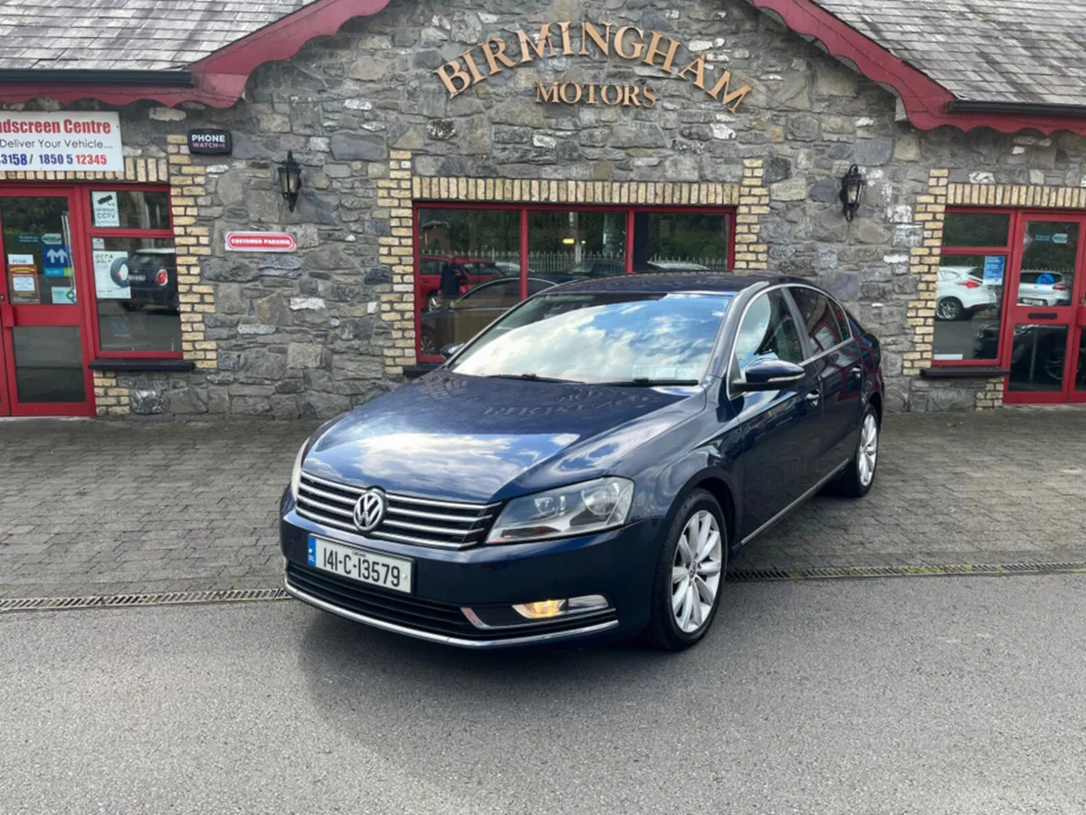 Volkswagen Passat 2.0 TDI Auto HIGHLINE BLUEMO BLU - Image 1