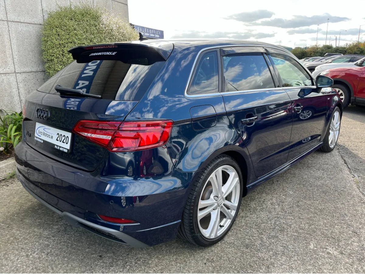 Audi A3 S-LINE HATCHBACK AUTOMATIC 1.4 PETROL //HI - Image 4