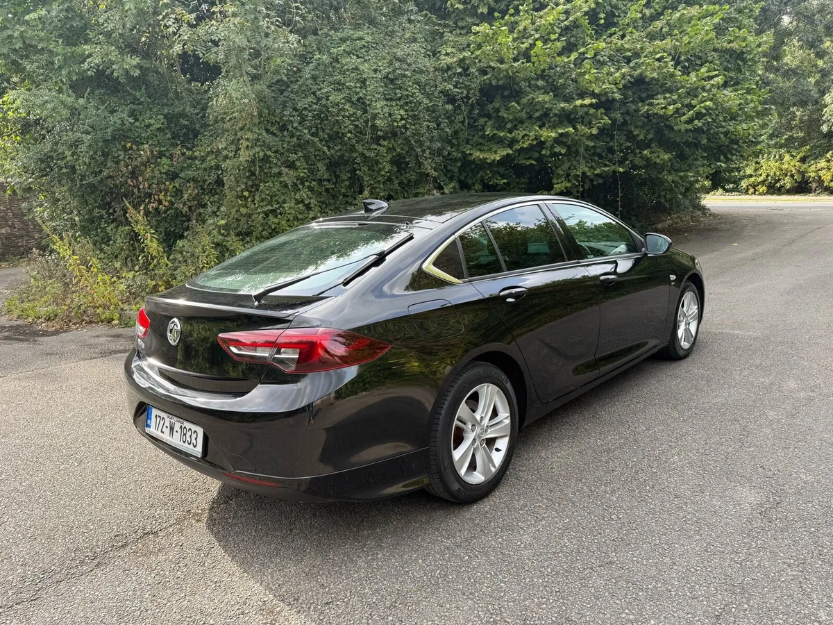 Vauxhall Insignia 1,6TD SRI NAV ECOTEC - Image 4
