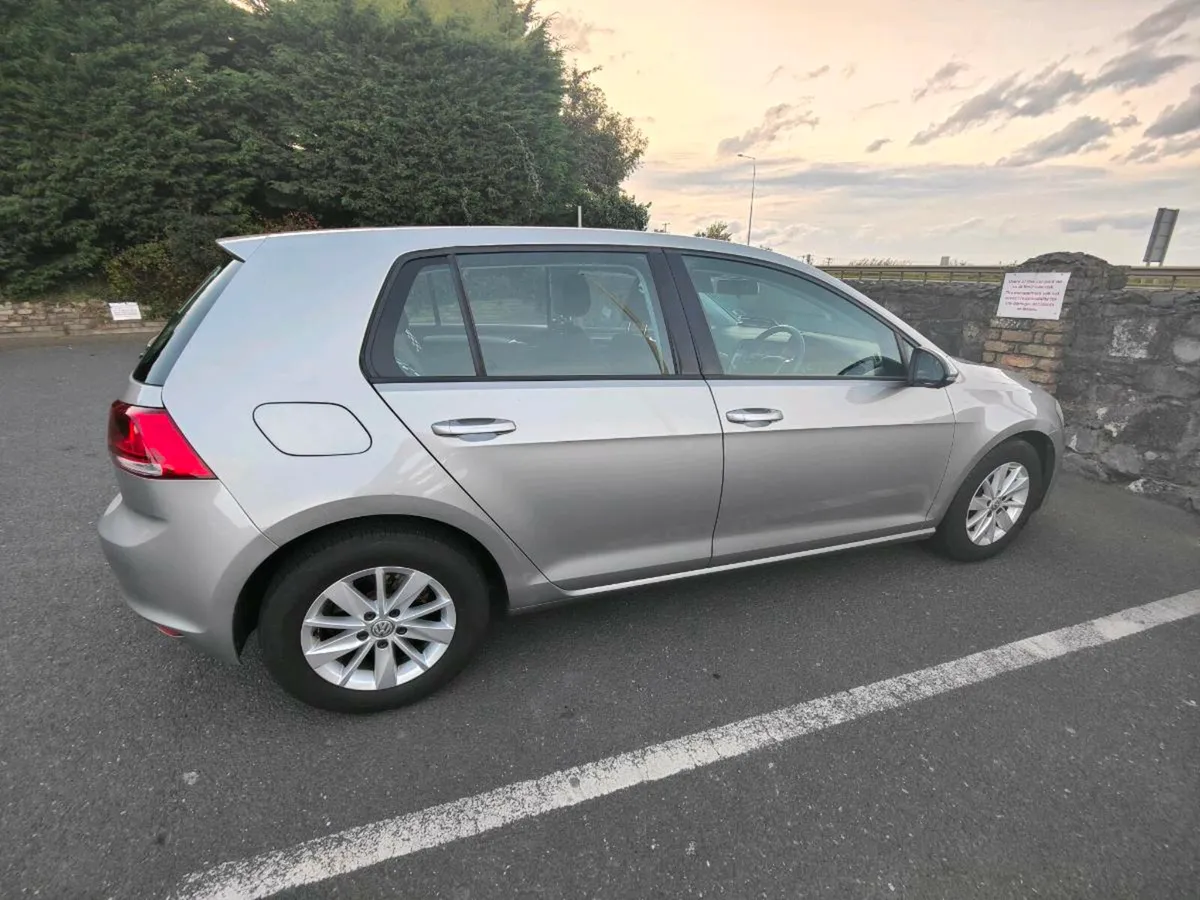 Volkswagen Golf 2014 TSI - Fresh Car - Image 2