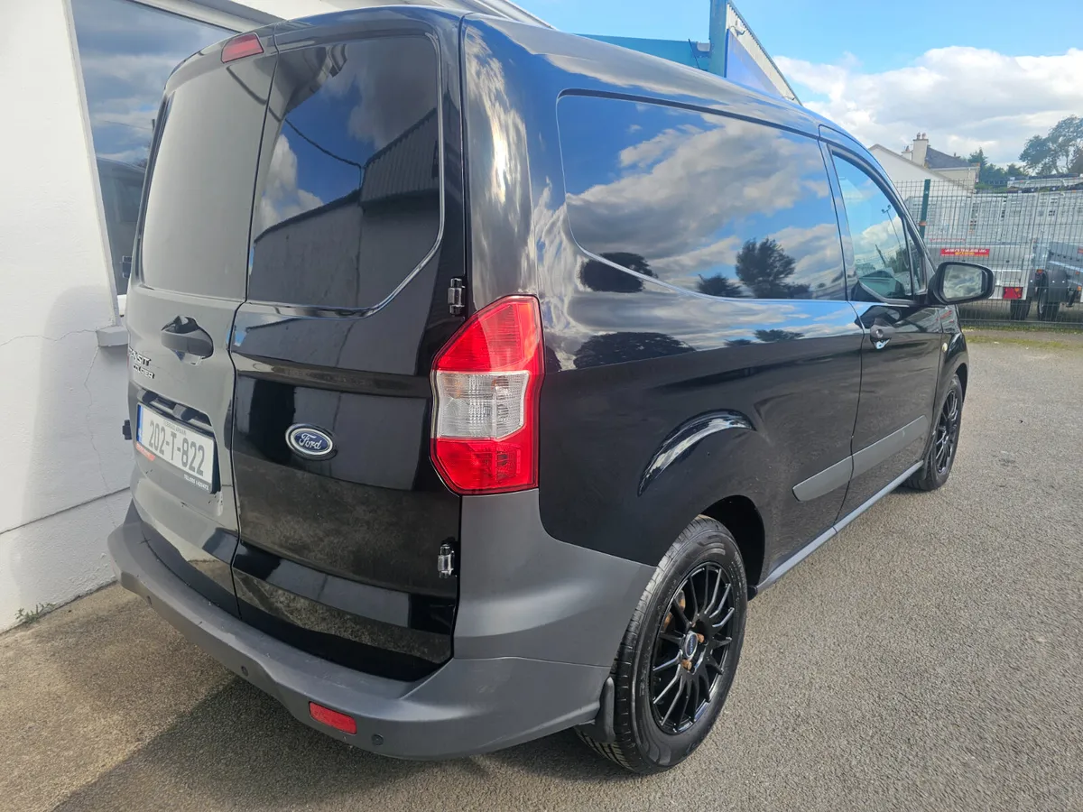 2020 Ford Transit Courier 1.5Tdci 75PS Manual - Image 3