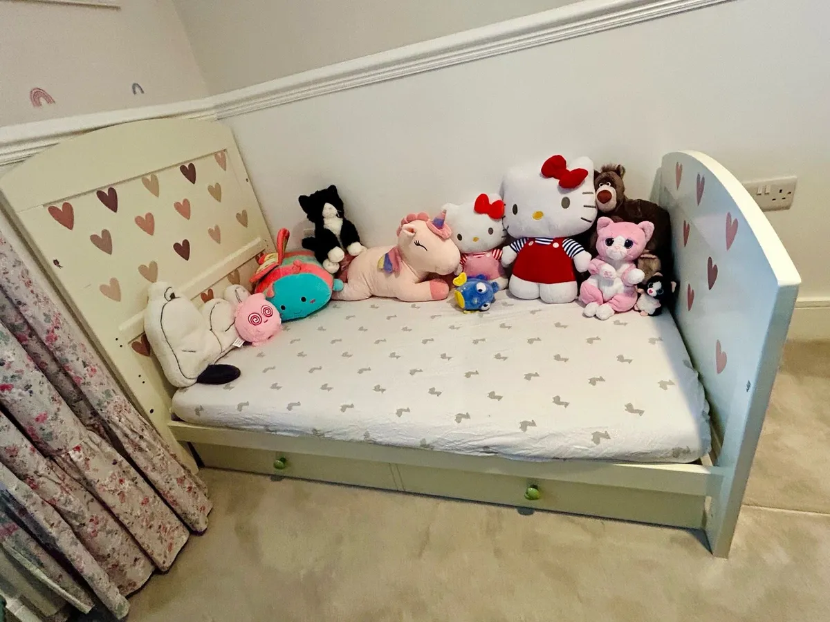 M&S Hastings Cot bed with mattress and baby cam - Image 3