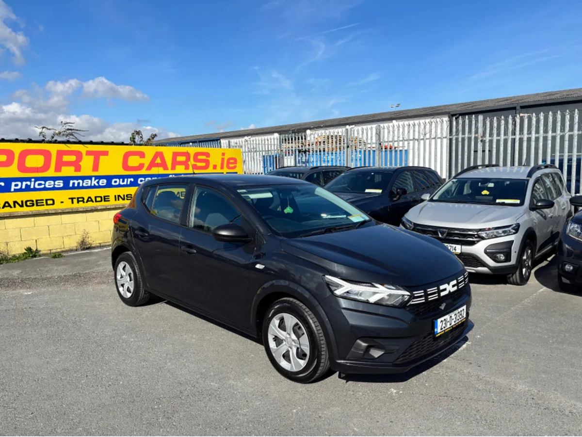 Dacia Sandero ESSENTIAL TCE 90 5SPEED N NBI 5DR Fi - Image 1
