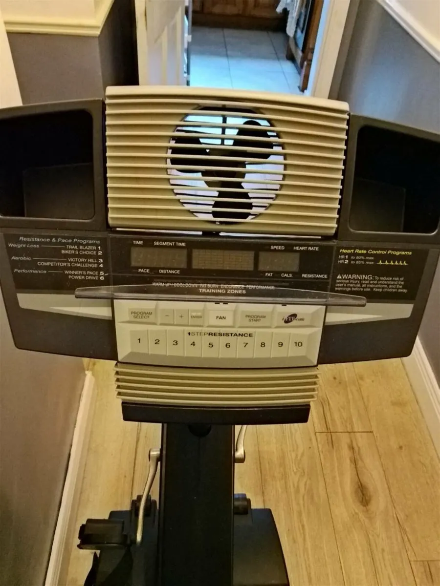 Nordictrack recumbent exercise bike - Image 2